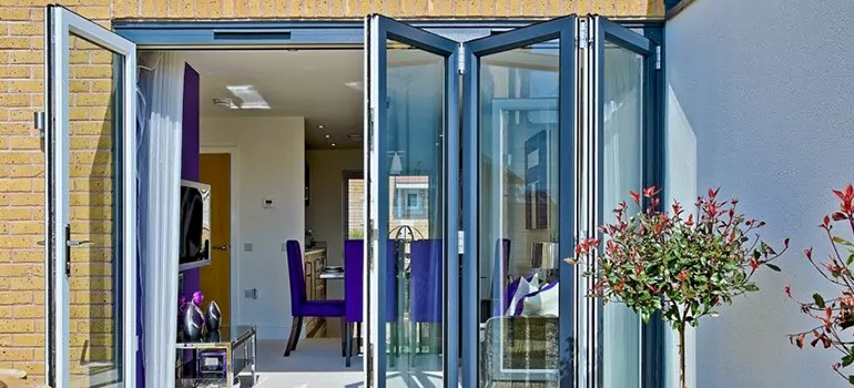 Bifold Door Repairs Near Me in Westchase, FL