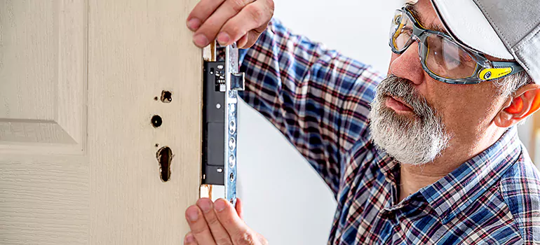 Exterior Door Handle Replacement in Westchase, FL